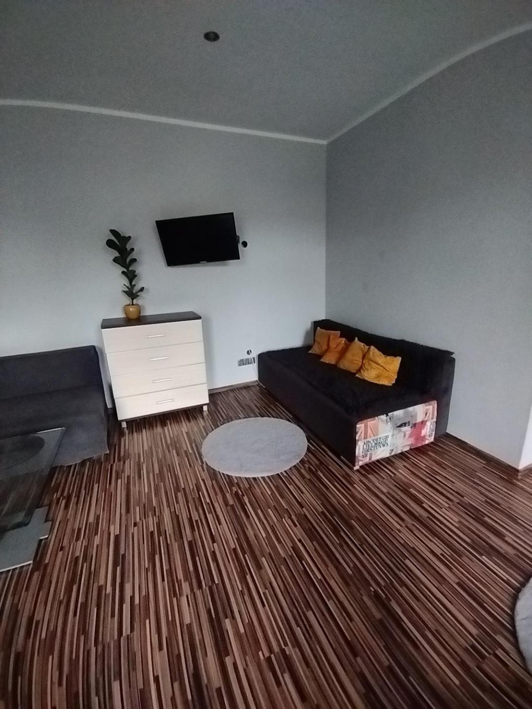 Apartament Rycerska Walbrzych Ngoại thất bức ảnh