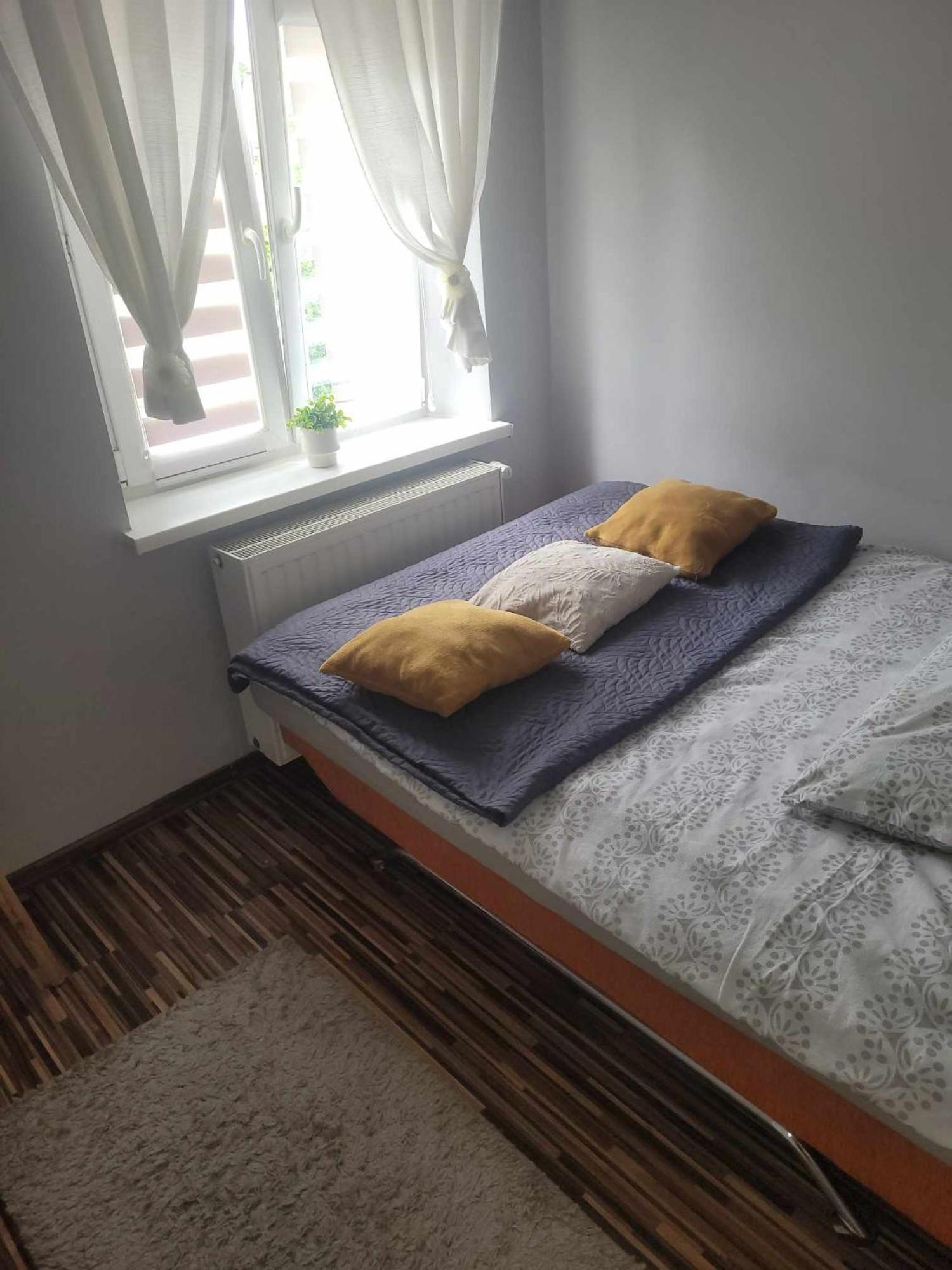 Apartament Rycerska Walbrzych Ngoại thất bức ảnh